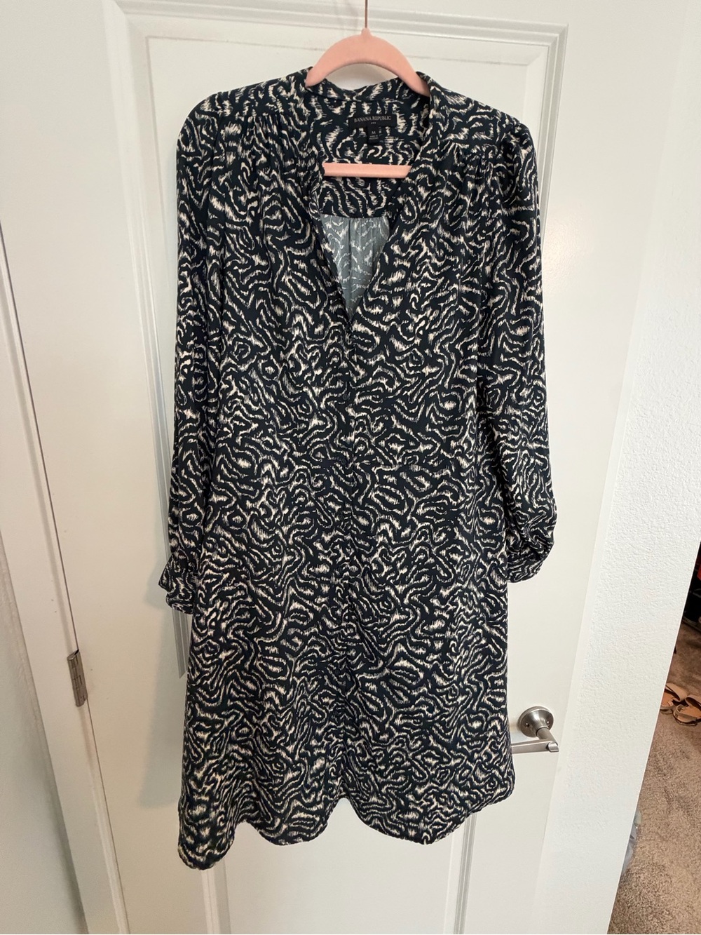 Banana Republic Button Up Long Sleeve Dress